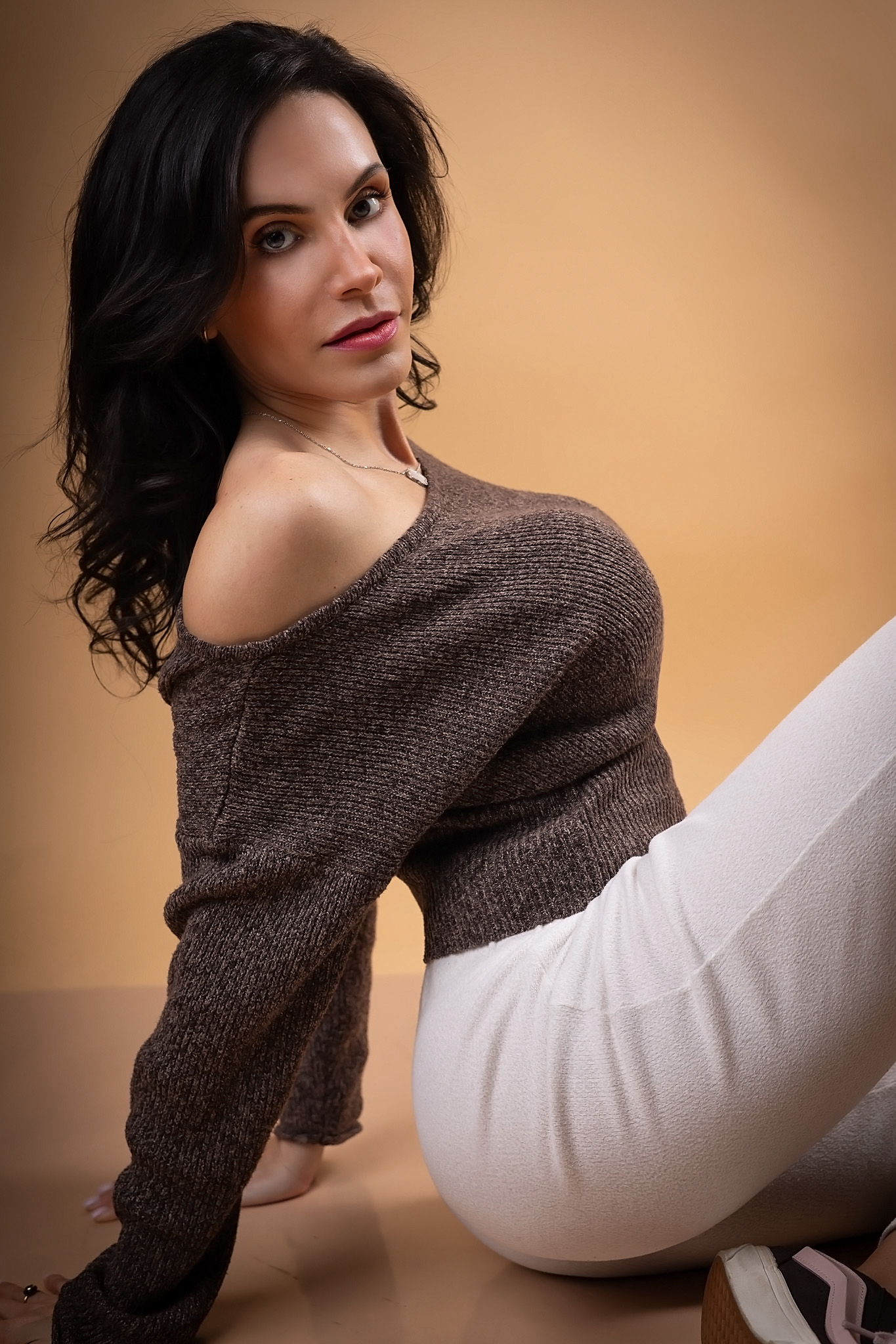 613553831 | ANA | Chica