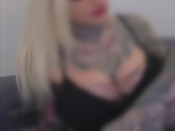 613805225 | SIRI | Chica