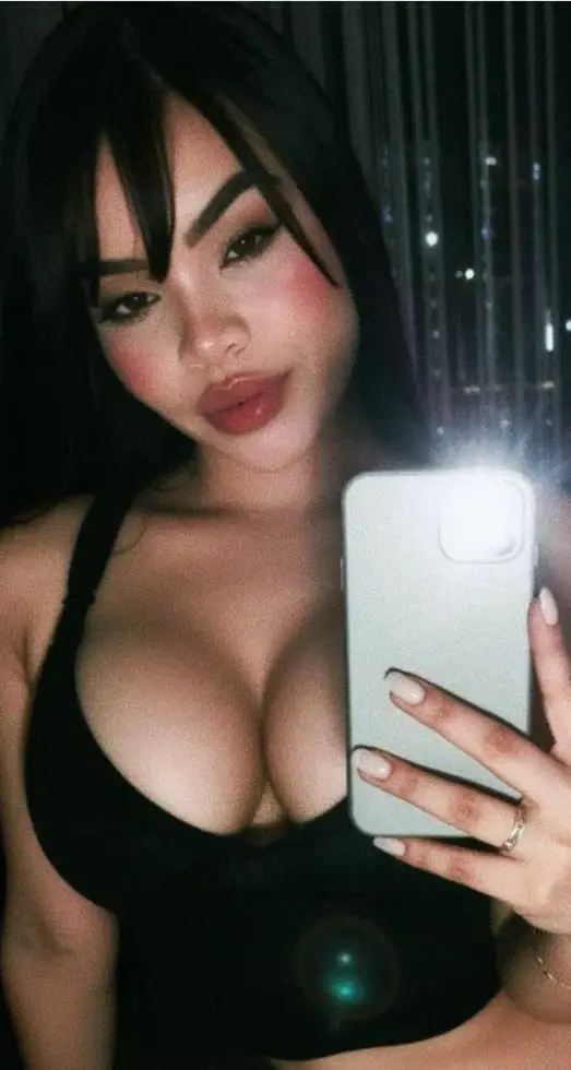 614949360 | DANIELA | Chica