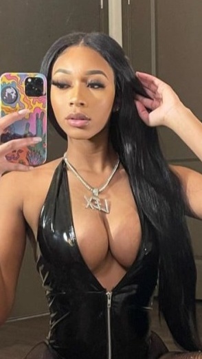 613846313 | PENELOPE | Chica