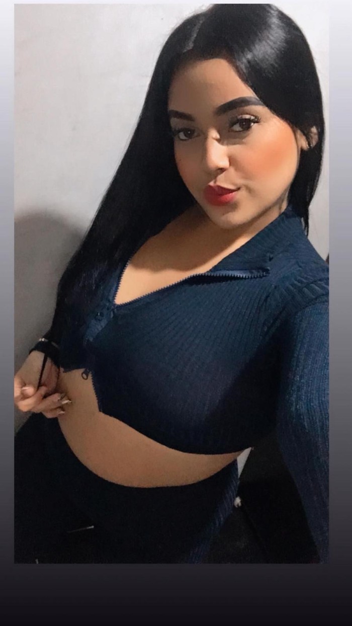 607269545 | MELANYE | Chica