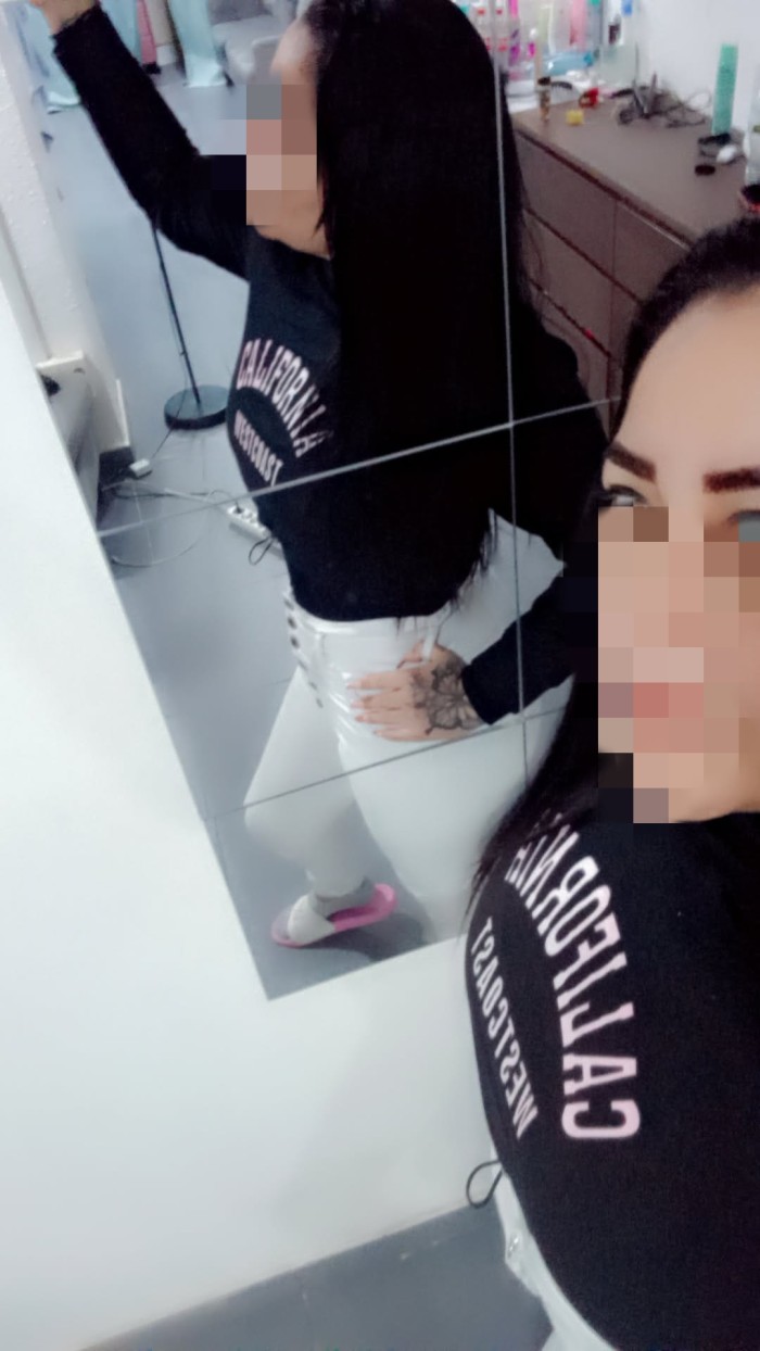 612290769 | NICOL | Chica