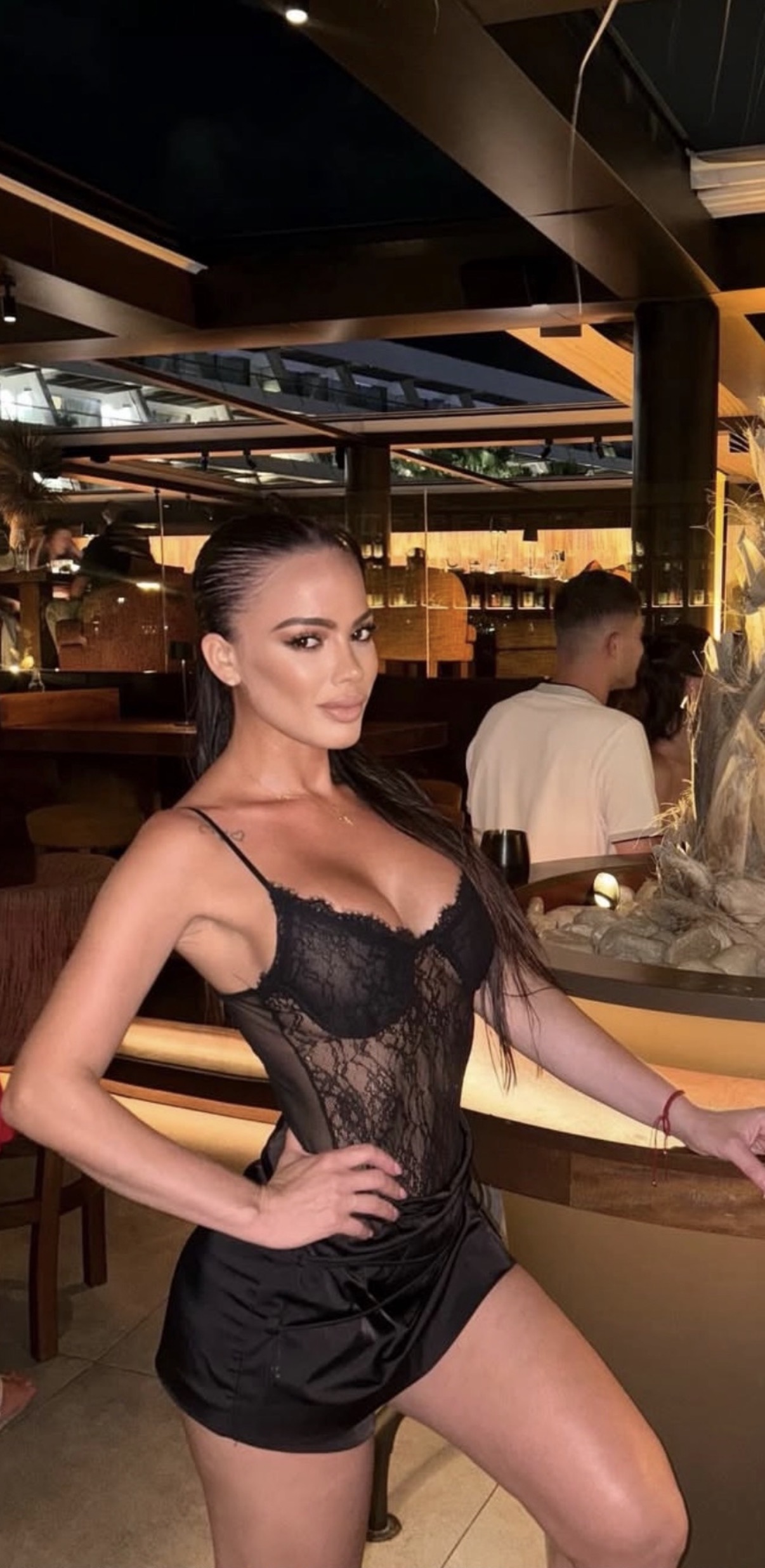 617432489 | JULIETA | Chica