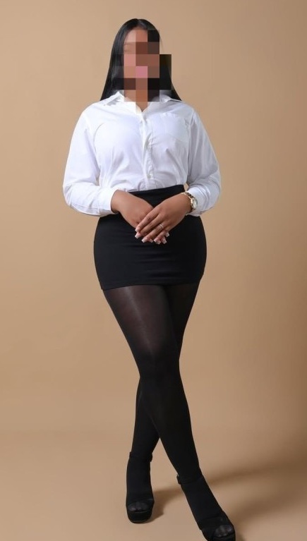602804559 | SANDRA | Chica