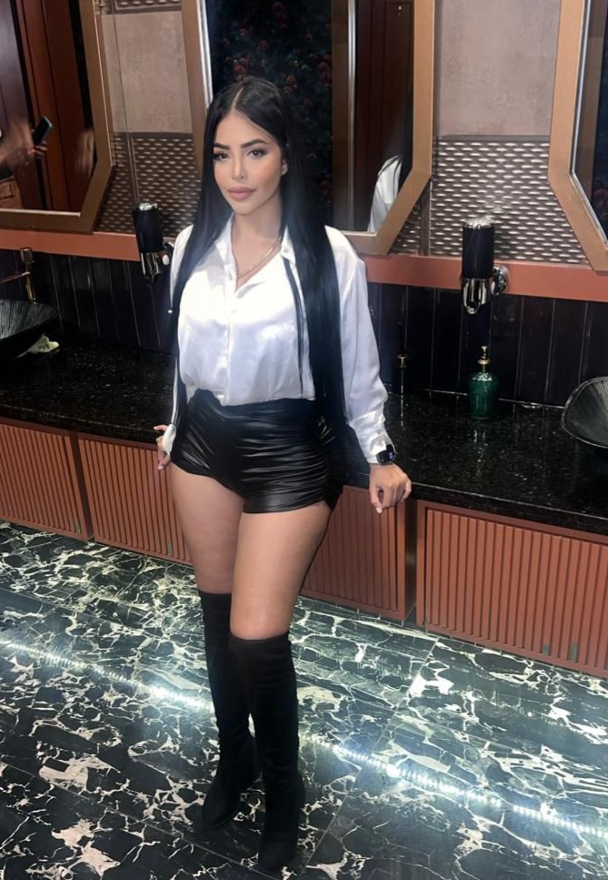 613509841 | SHANTAL | Chica