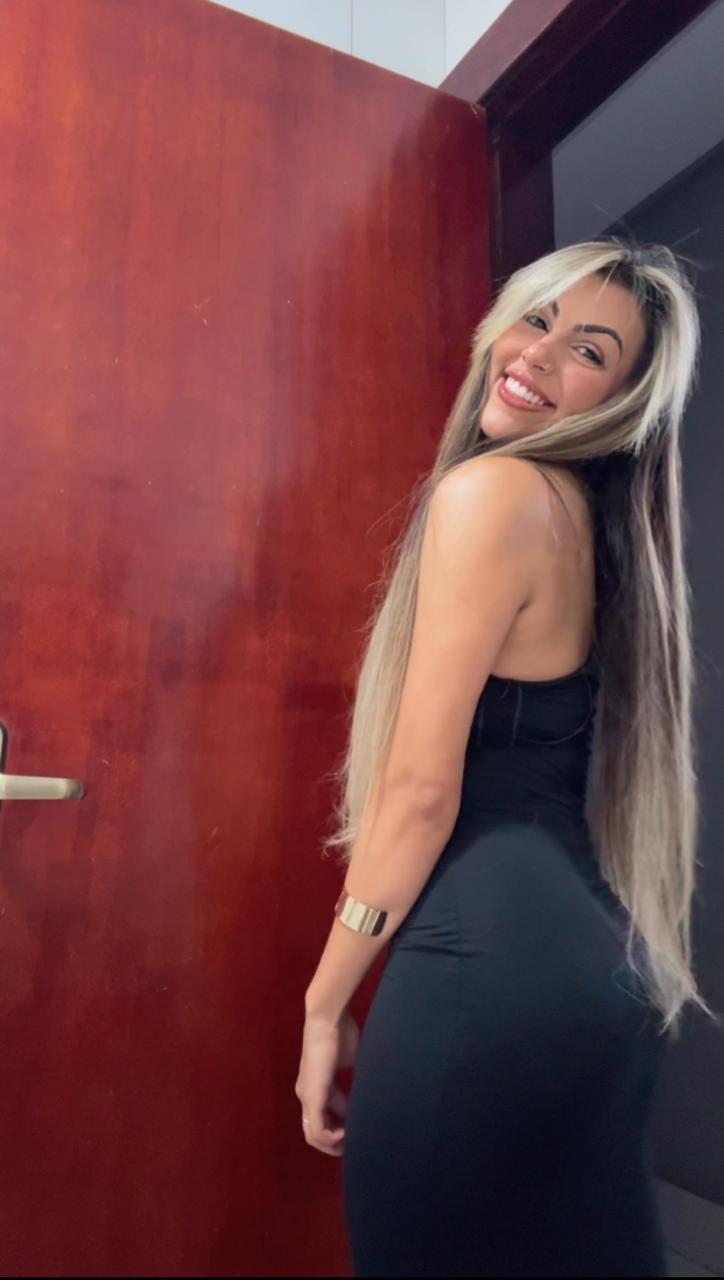 643891610 | NATALIA | Chica