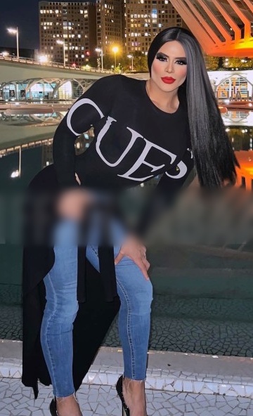 610235141 | TIFANY | Chica