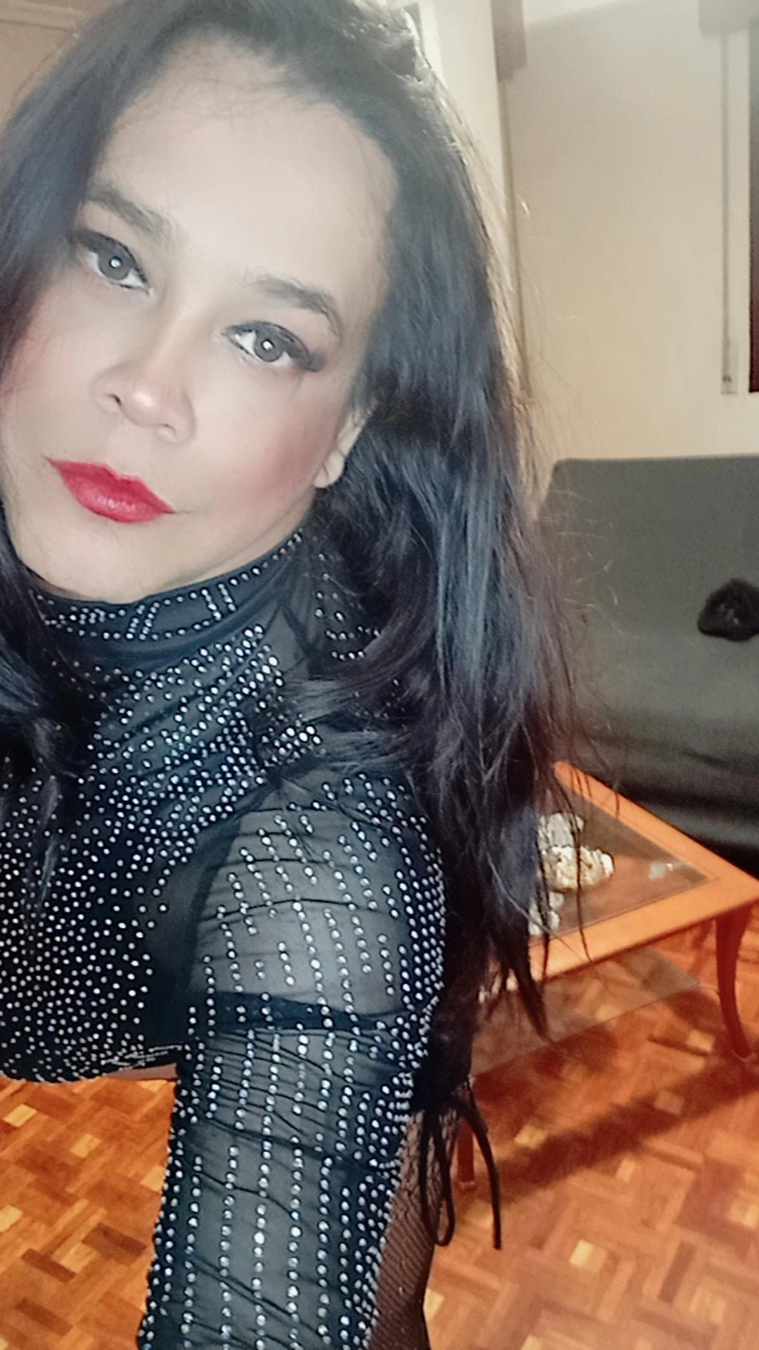 613726643 | CAROL | Transexual