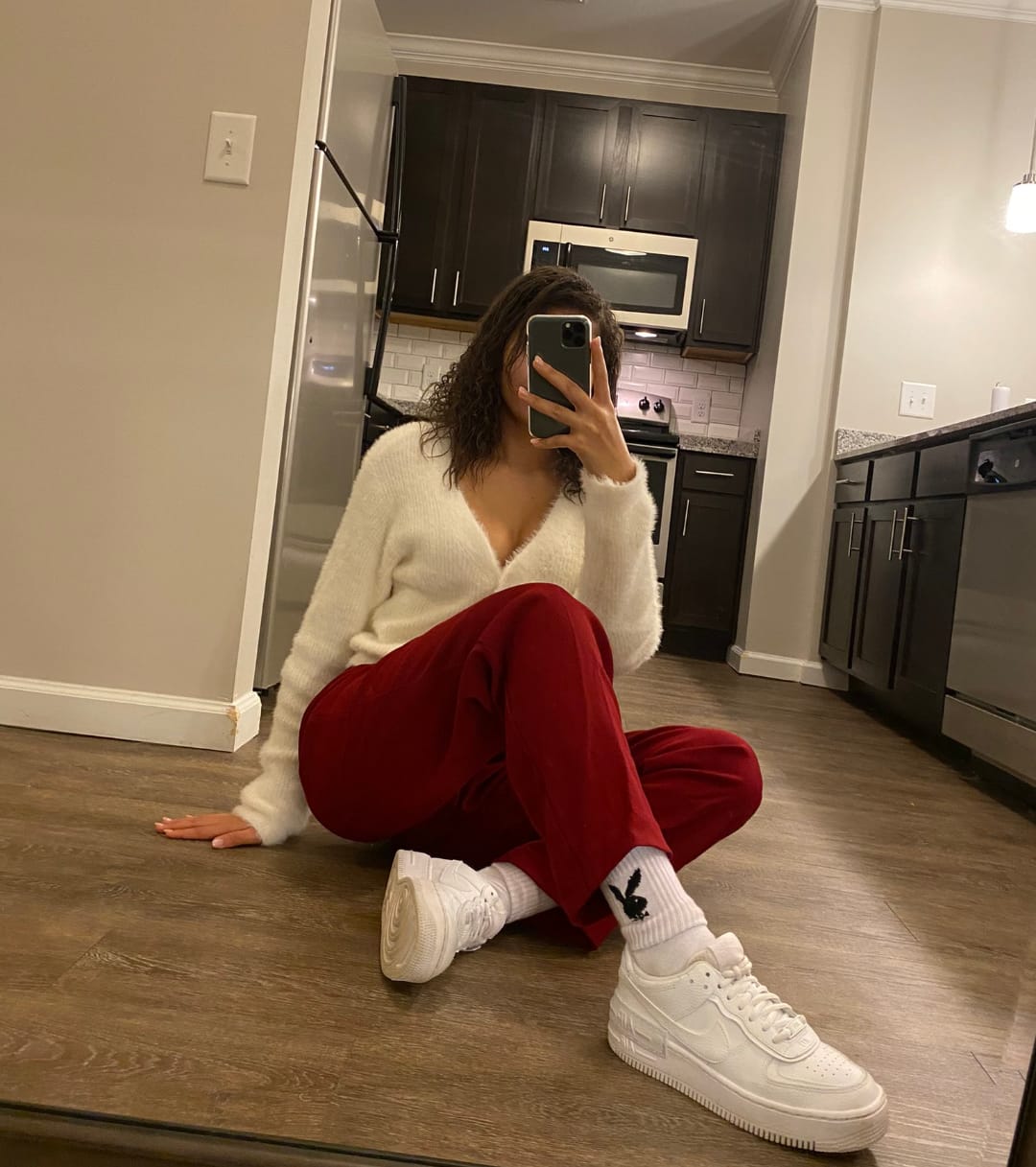 691331927 | EMMACLARA | Chica