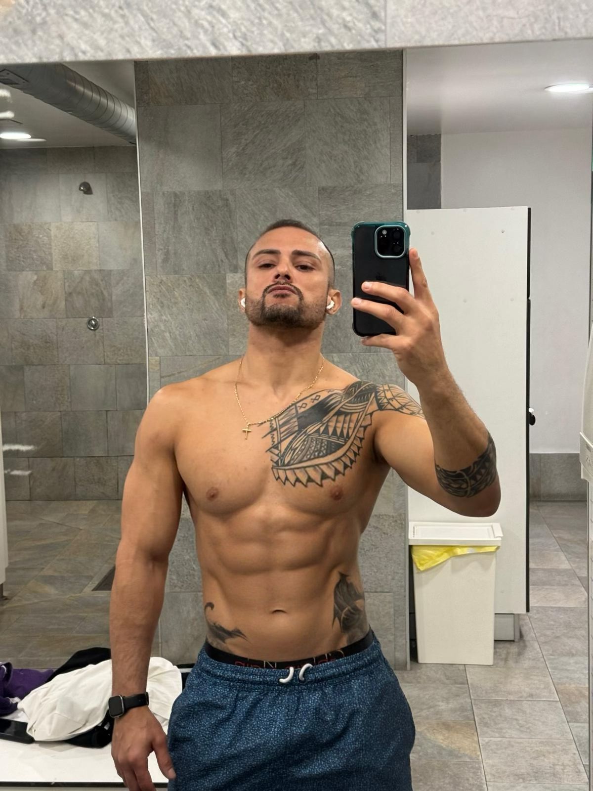 692592475 | DIEGOBRASILEñO | Chico