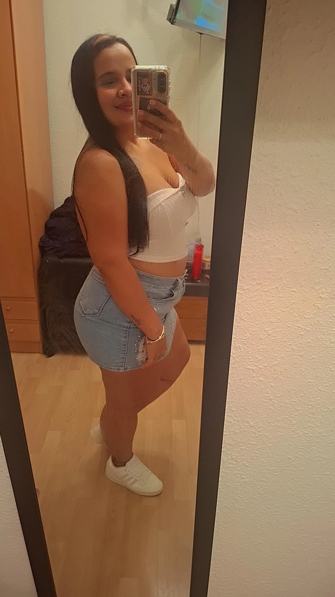 603390343 | ALEJANDRA | Puta