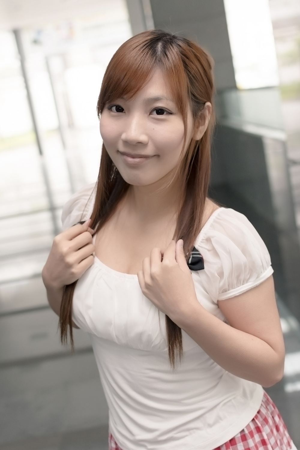 652681366 | SANSHA  | Chica