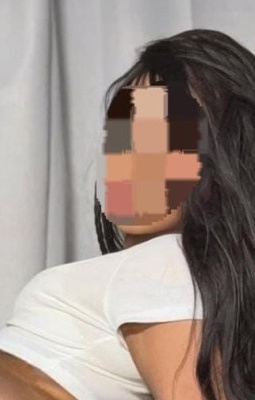 631140654 | LUNA | Chica