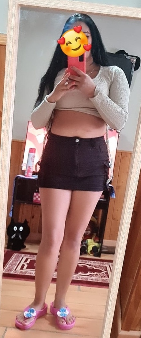 693692250 | SOFI | Chica