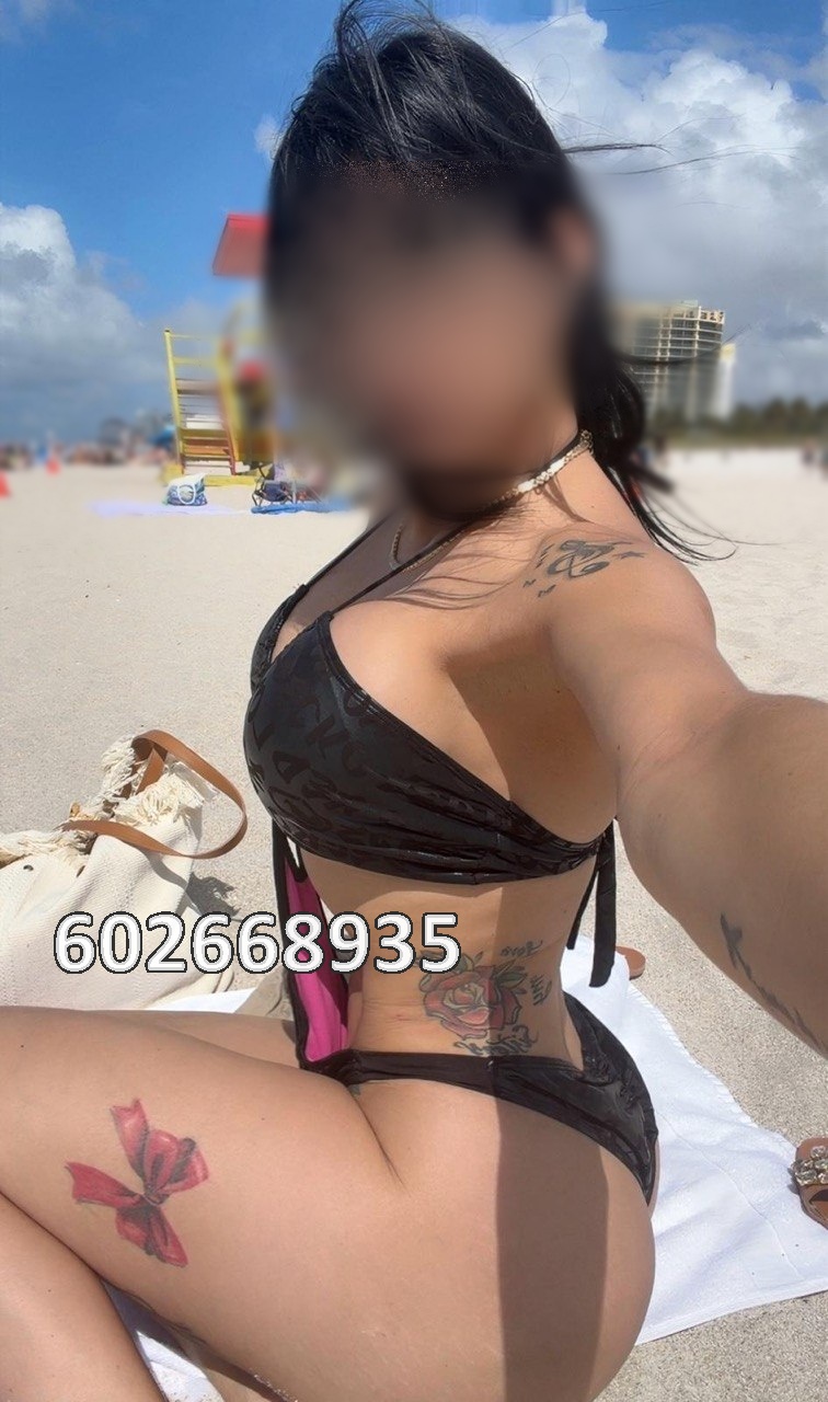 602668935 | SAMY | Chica