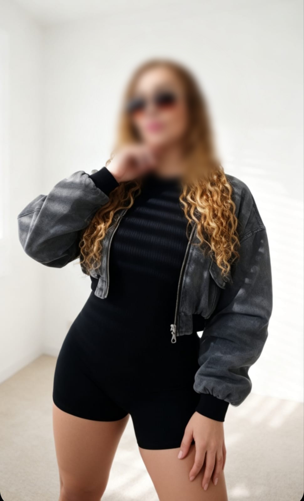 643284241 | RUBI | Chica
