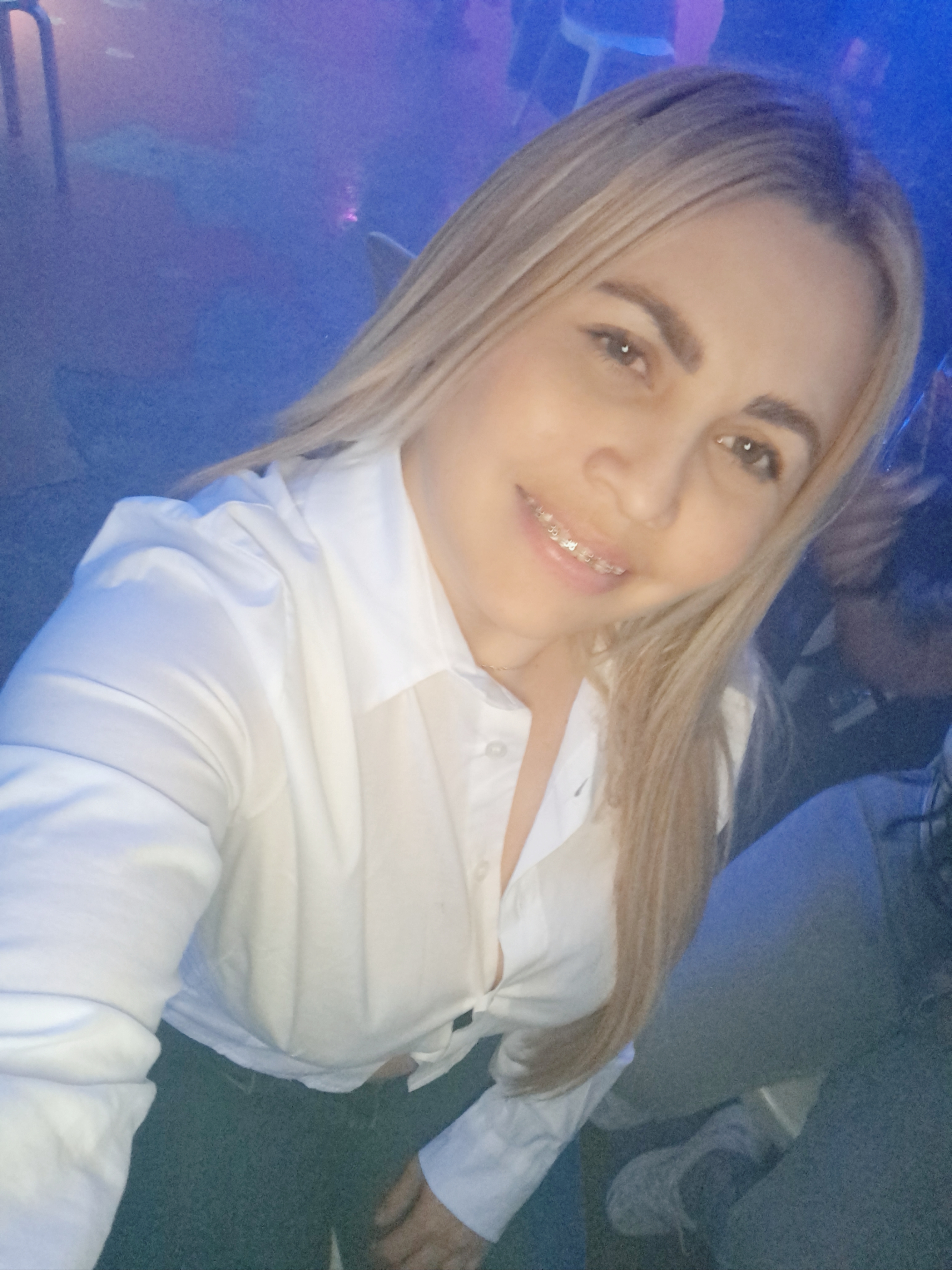 614733210 | CAMILA | Chica