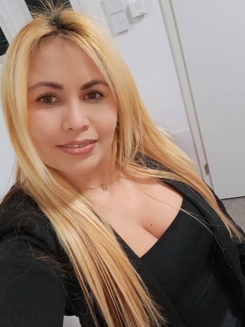 614733210 | PAOLA | Chica