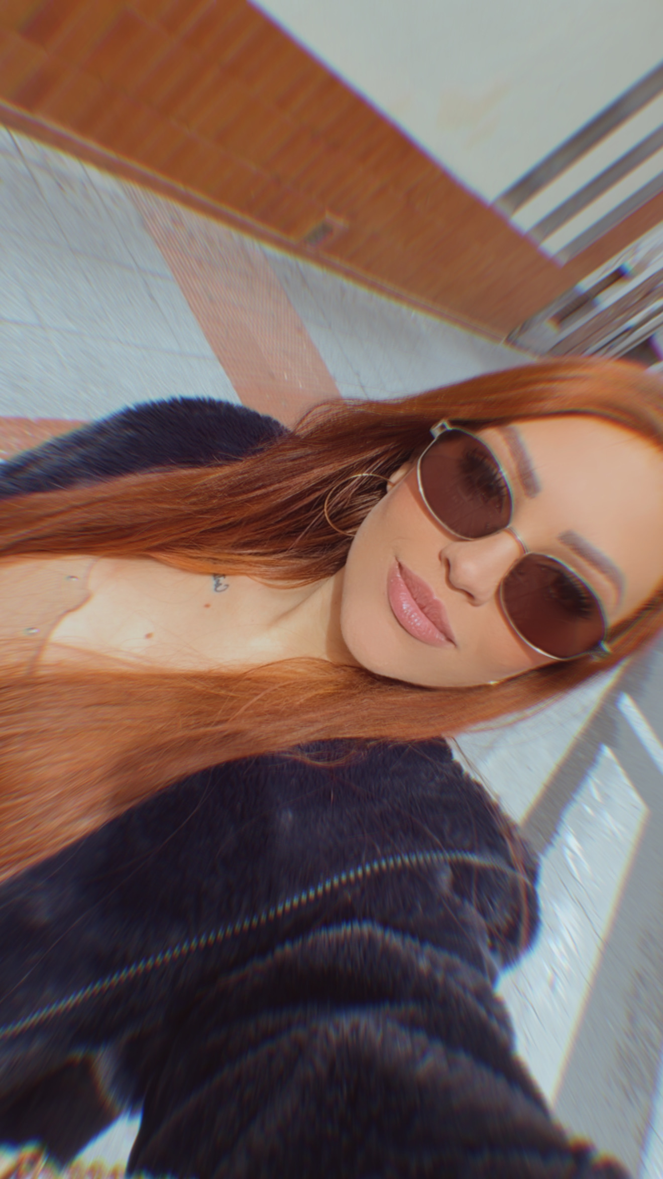 655629686 | CHESKA | Chica