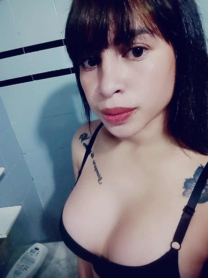 604985024 | BRENDA | Transexual