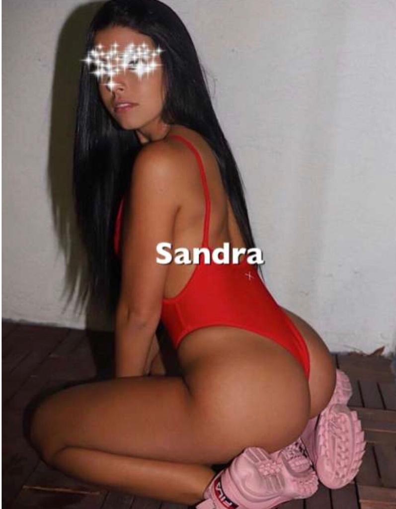 603915448 | SANDRA  | Chica