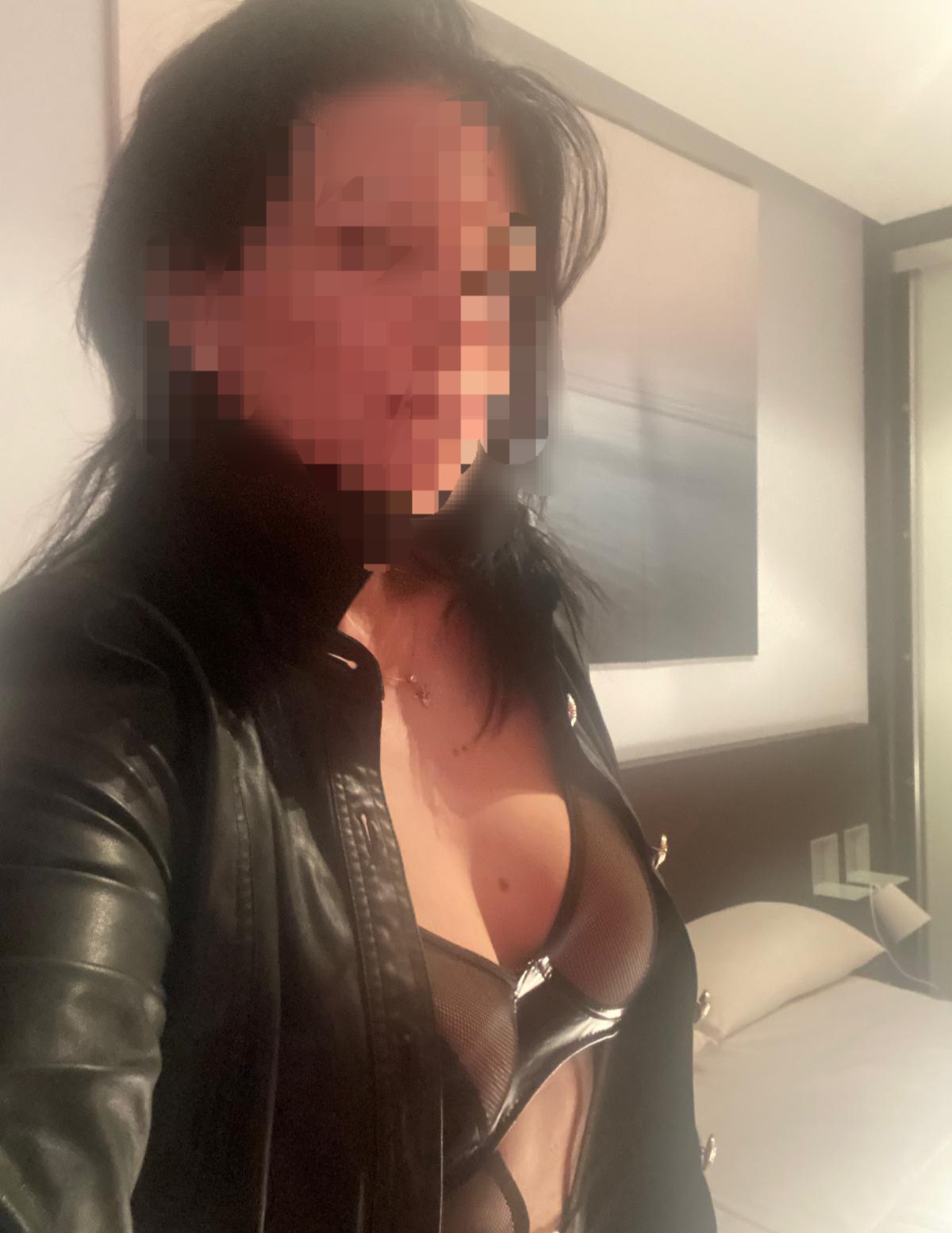 611288078 | CLAUDIA | Chica