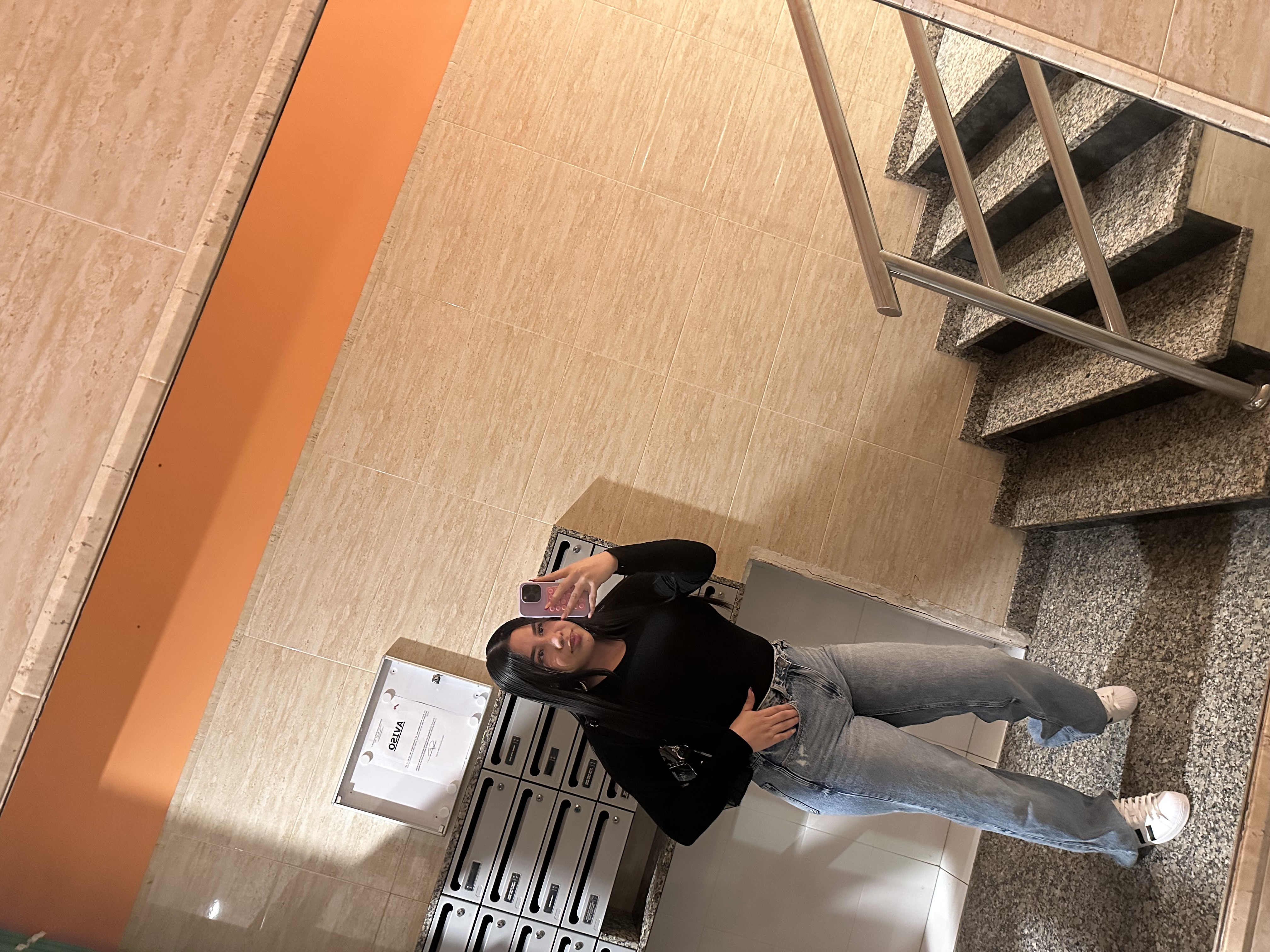 602689923 | KATHA | Chica