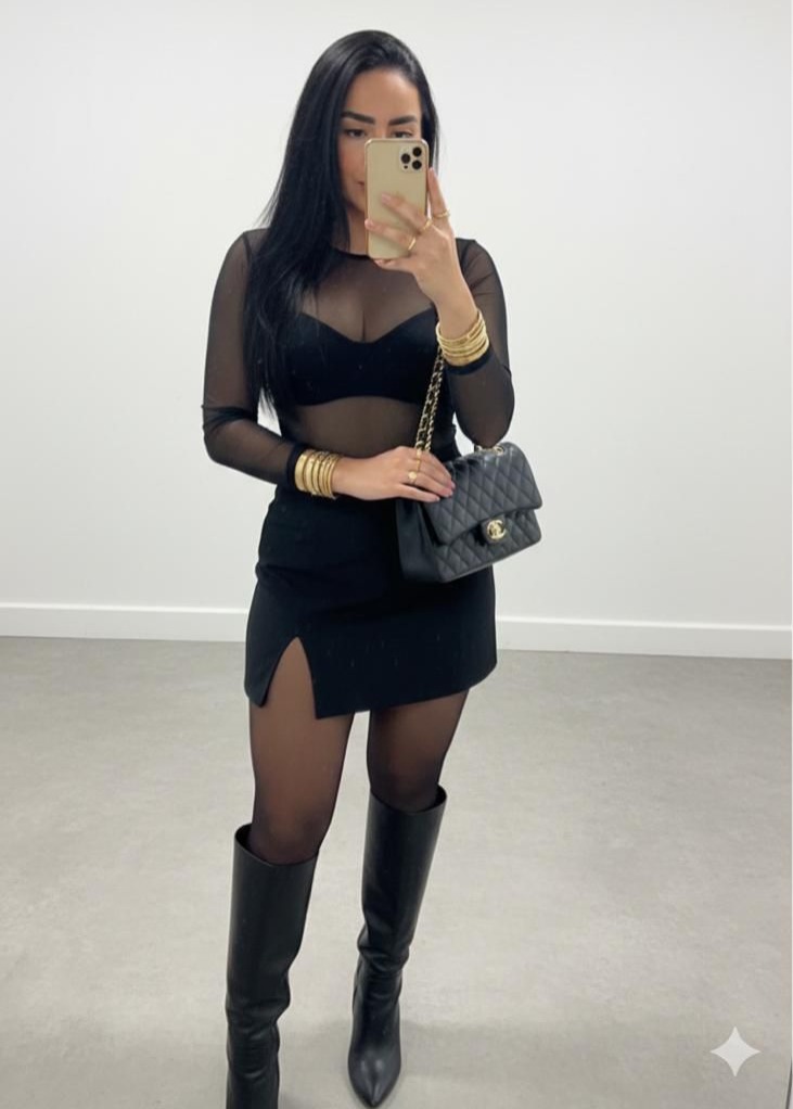 667265923 | ANA | Chica