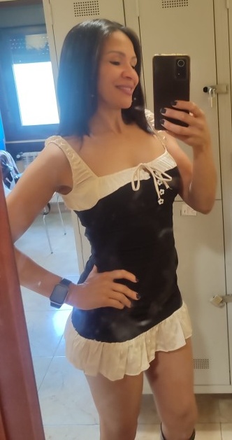 658168880 | JHOANA | Chica