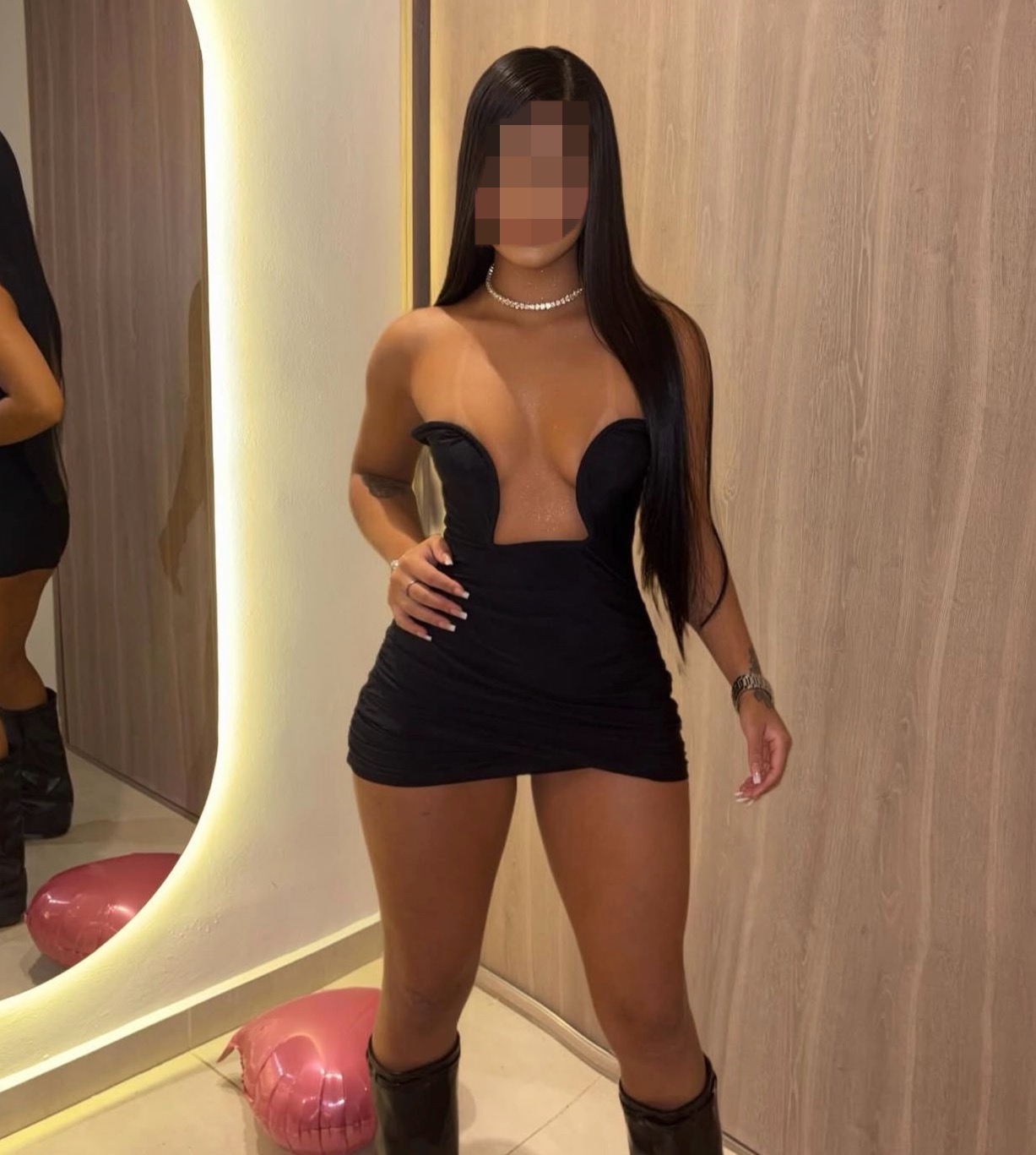 742024792 | DANIELA | Chica