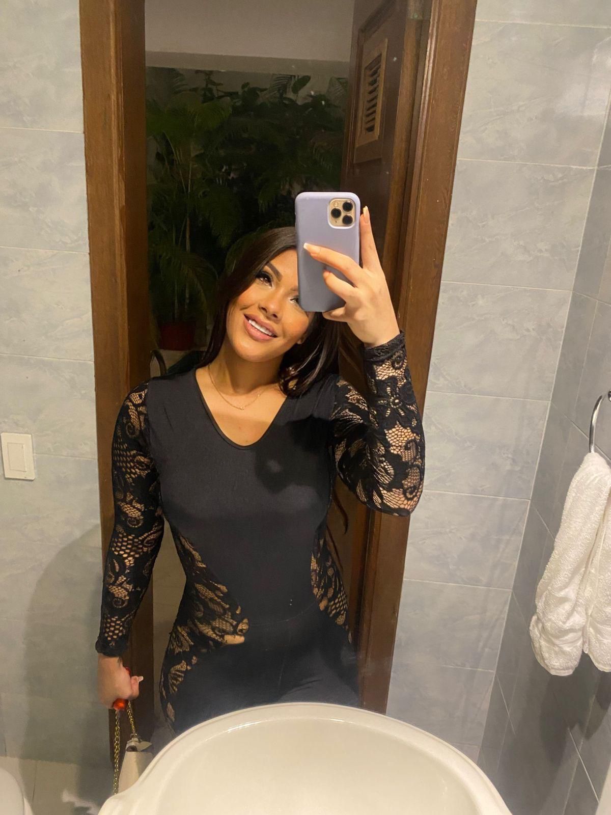 685231972 | RAQUEL  | Chica