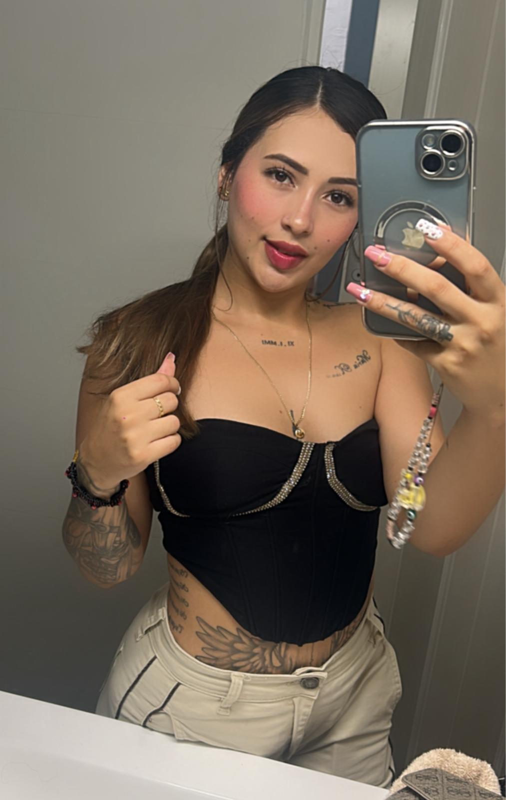 666414757 | ANTONELLA | Chica
