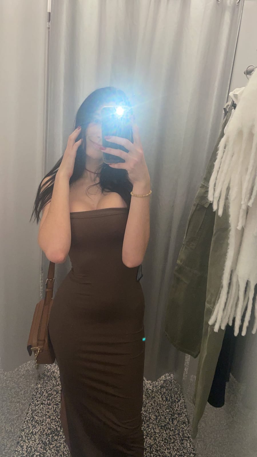 722878545 | SANDRA  | Chica