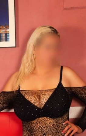 602408970 | LATINA | Chica