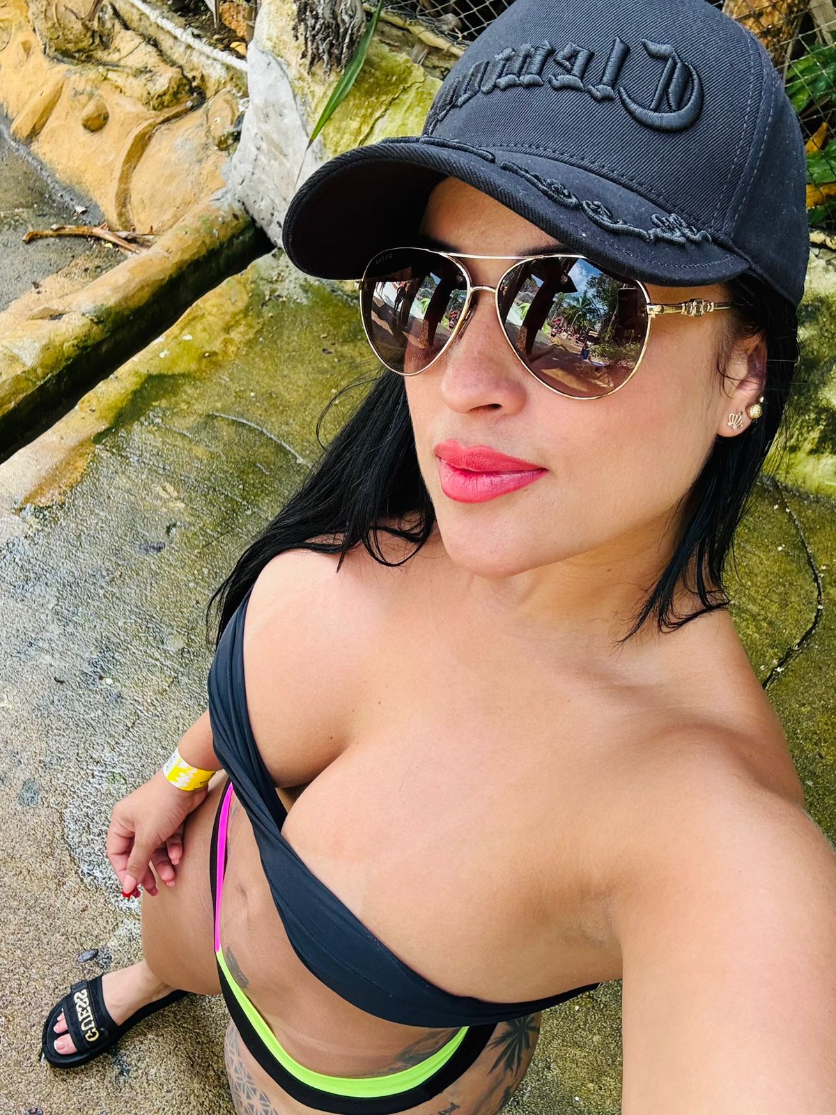 641049206 | LUCIA | Chica