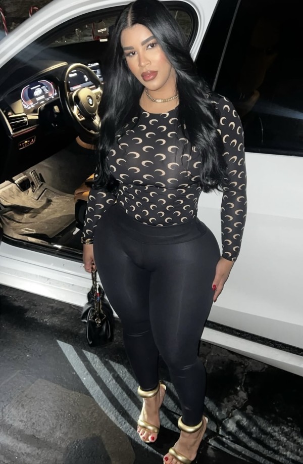 613395466 | ADELIN | Chica