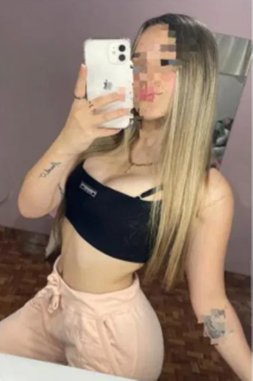 633938851 | LUCY | Chica