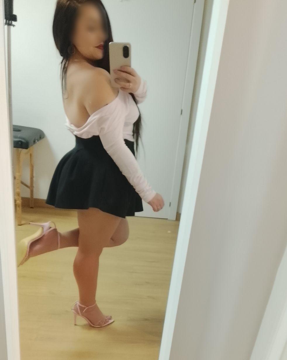 613177566 | DANIELA | Chica