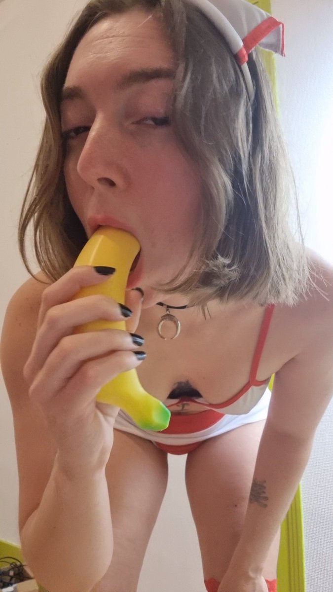 625851972 | ANNA | Chica