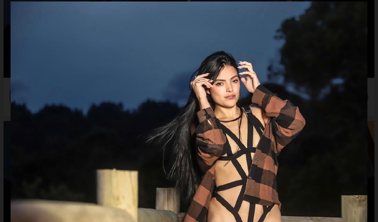 632146497 | SALOME | Chica