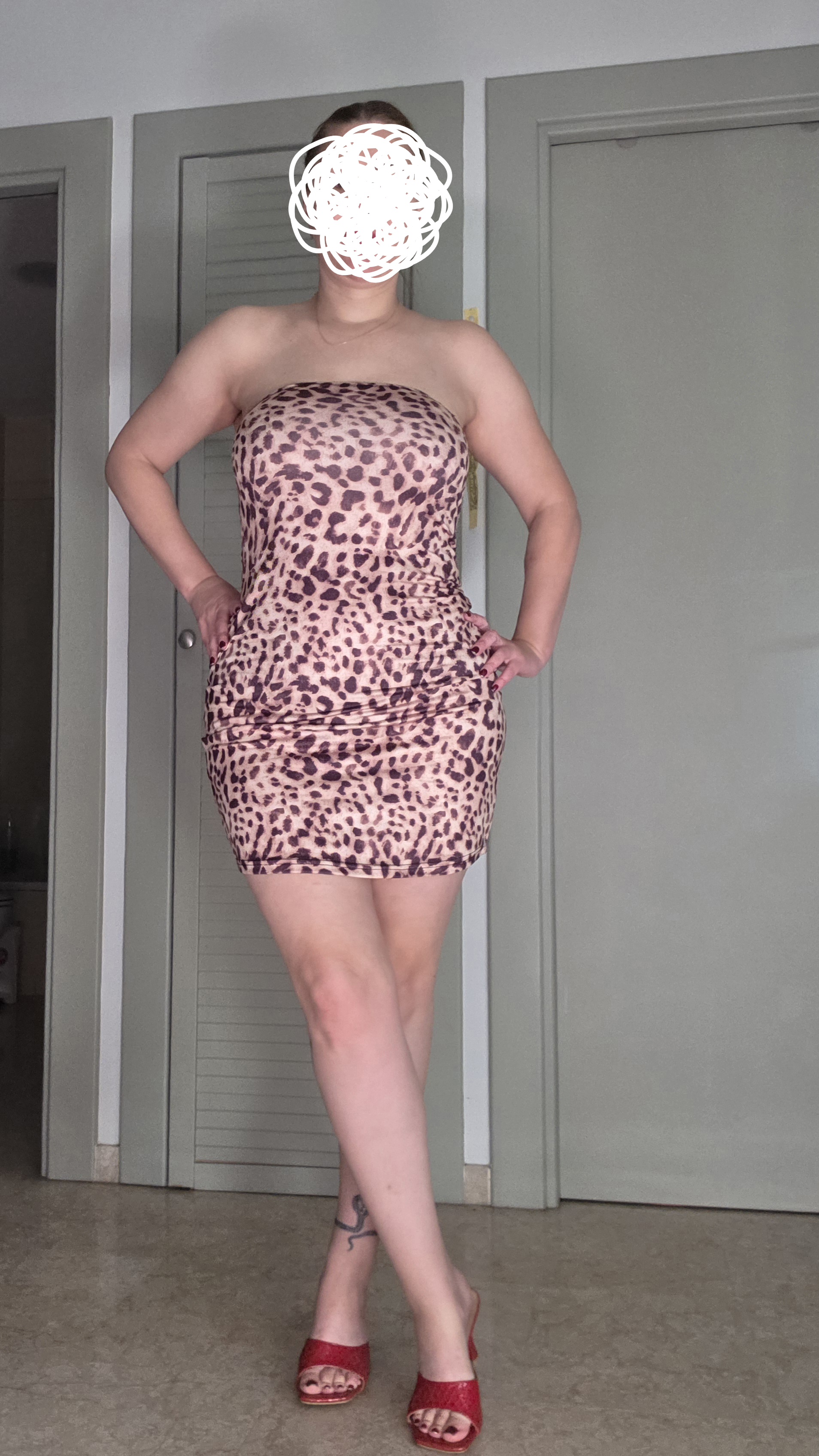 681814510 | ELENA | Chica