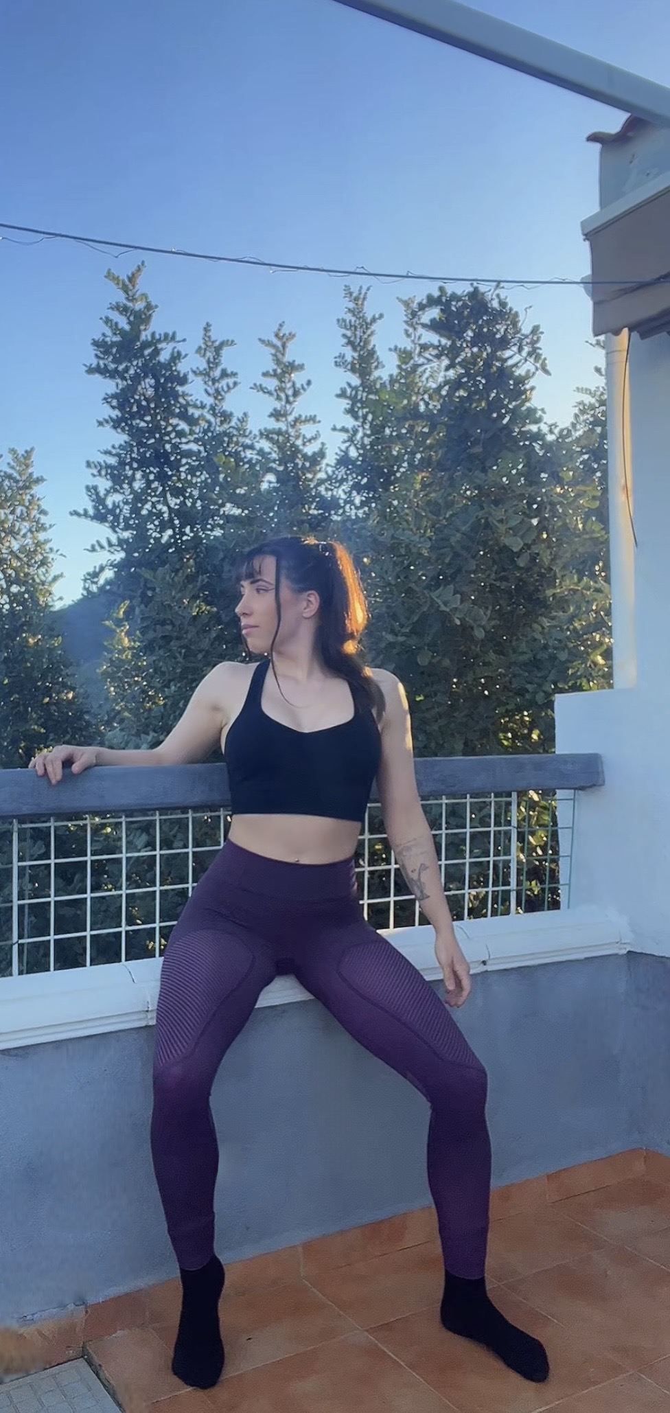 614285992 | RUT | Chica