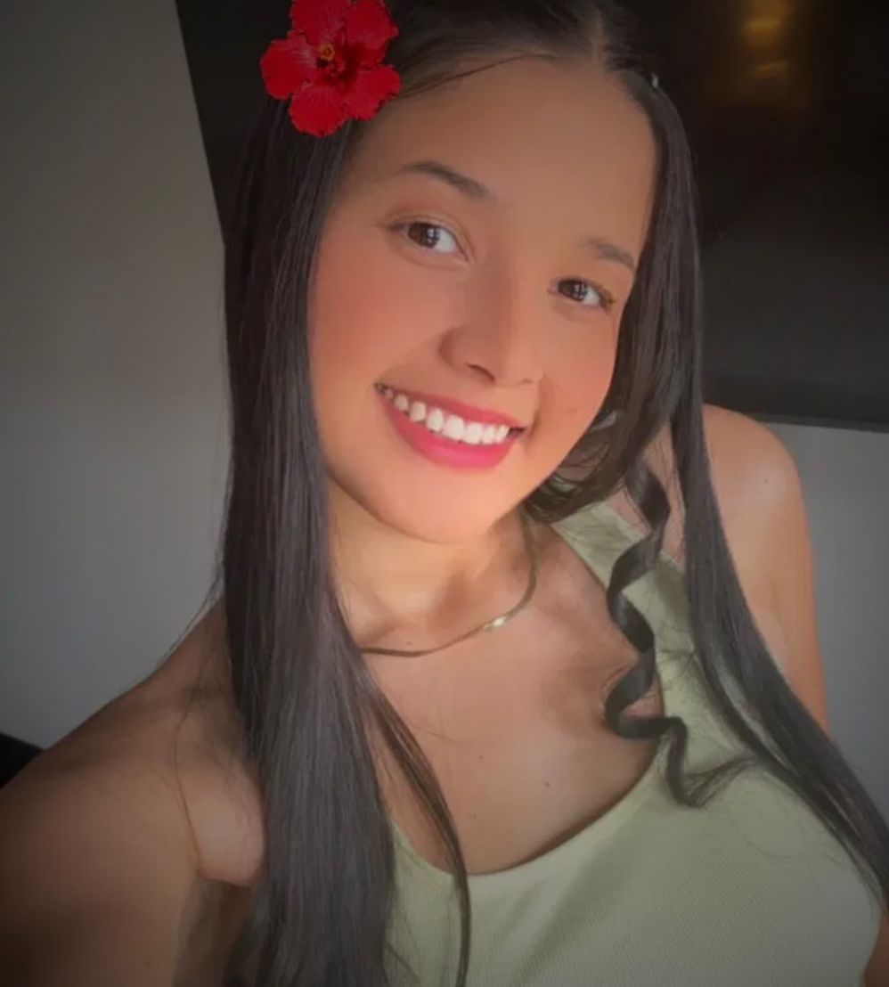 604313917 | ALEJANDRA | Chica