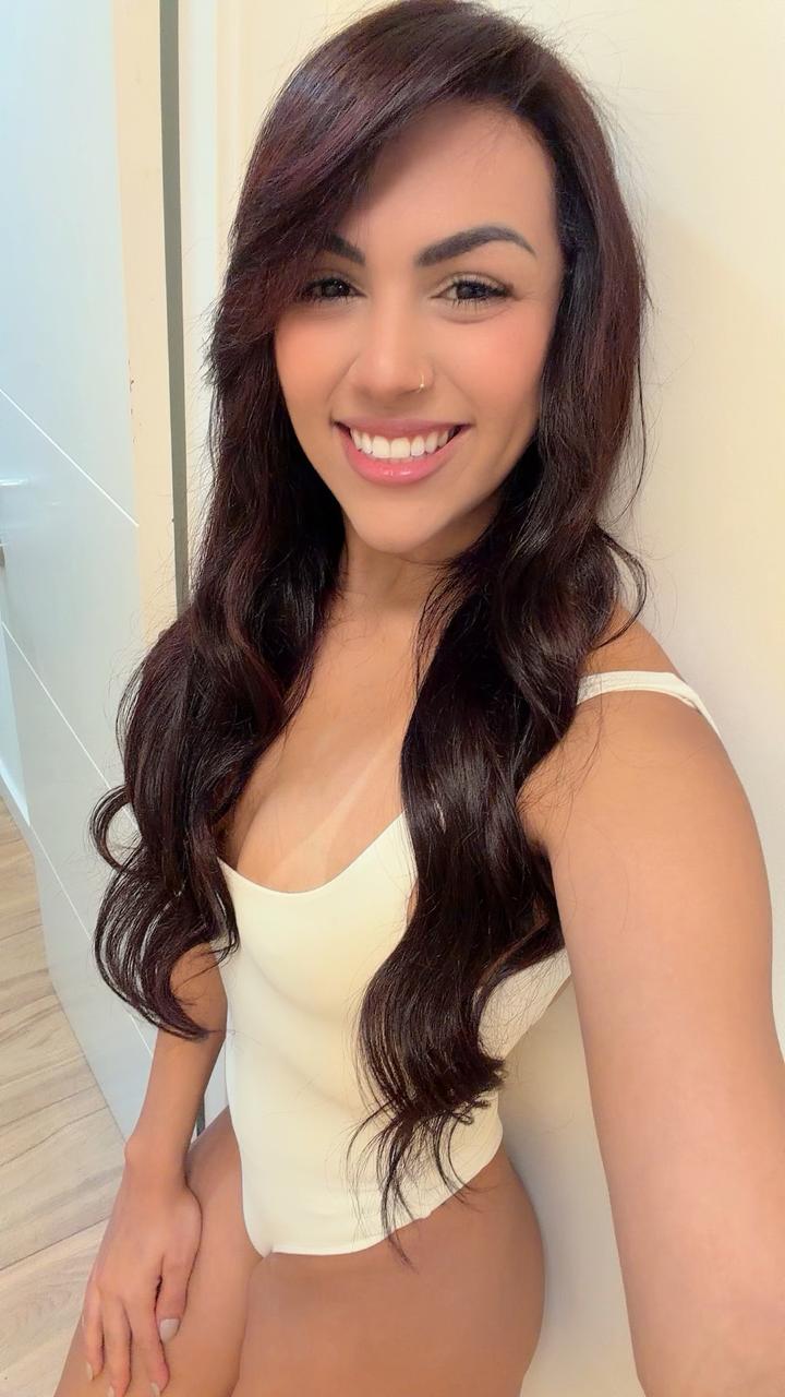 643891610 | NATALIA | Chica