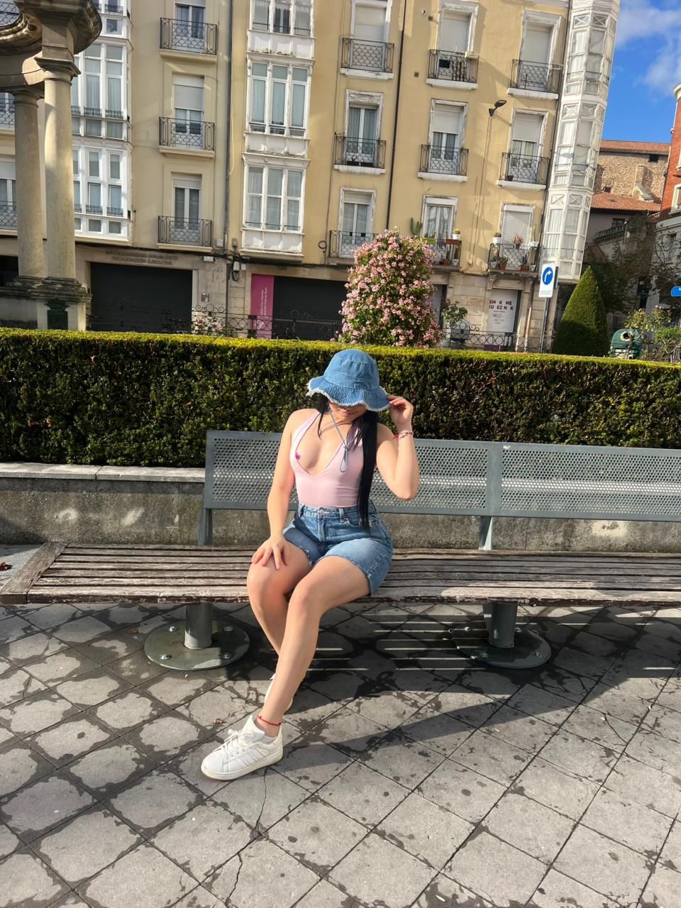 602070403 | ISA | Chica