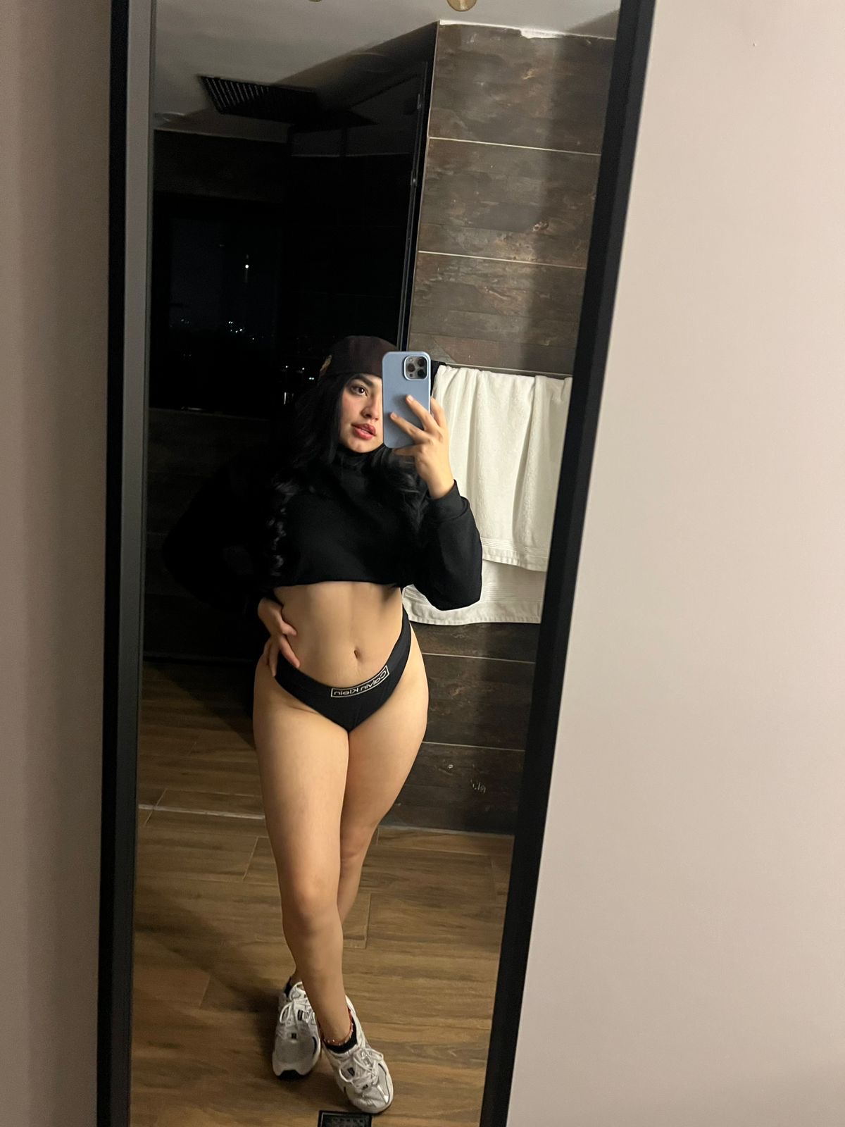 602070403 | ISA | Chica