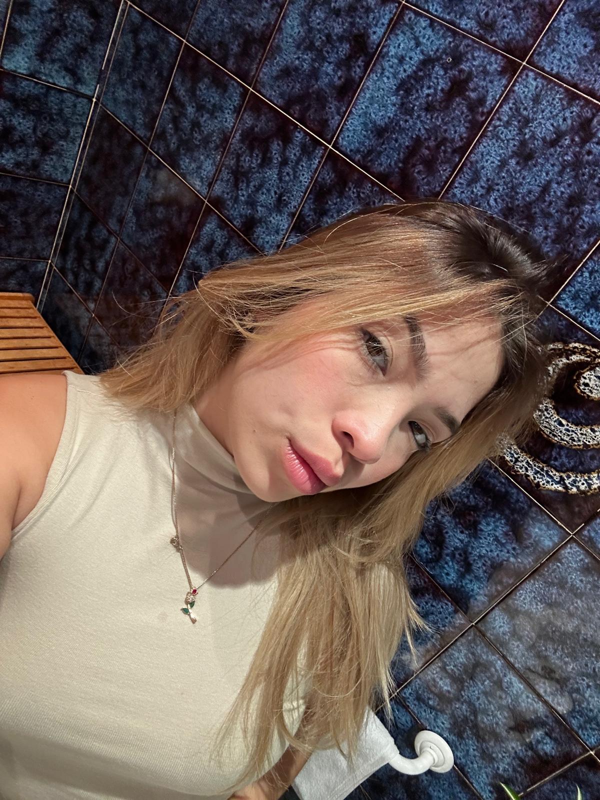 617713859 | BARBARA | Chica