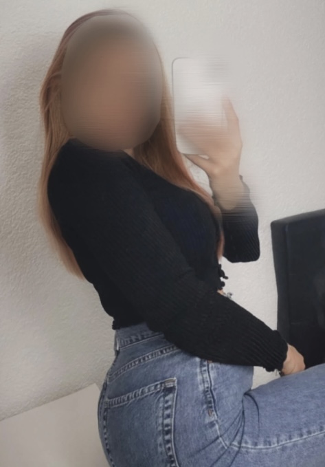 634086452 | AITANA | Chica