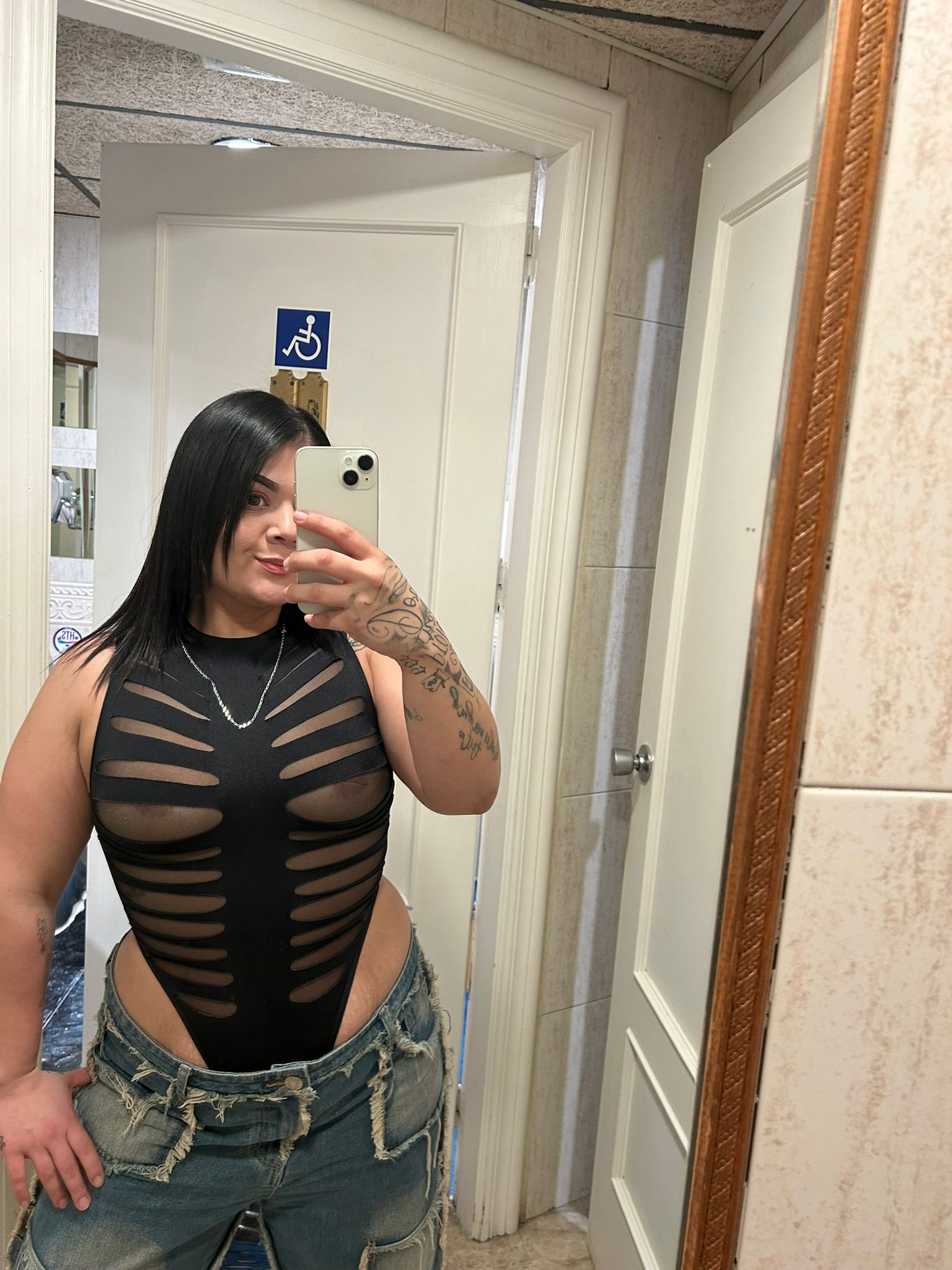 610685970 | PAMELA | Chica