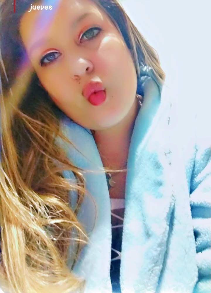 672127971 | VANESA | Chica